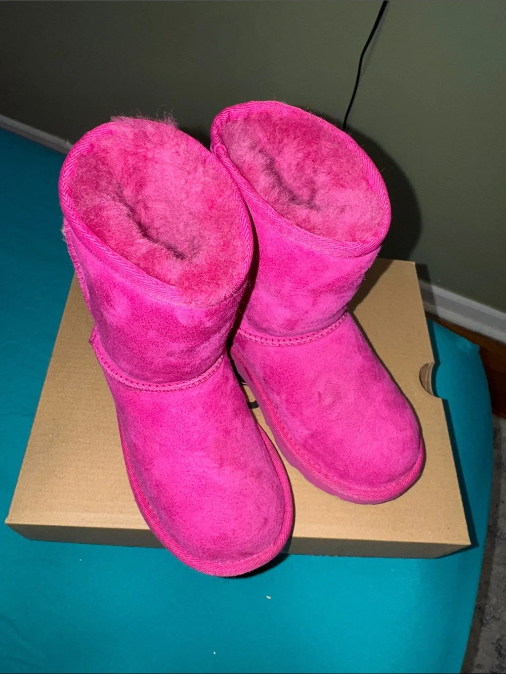 Kids Hot Pink Ugg boots